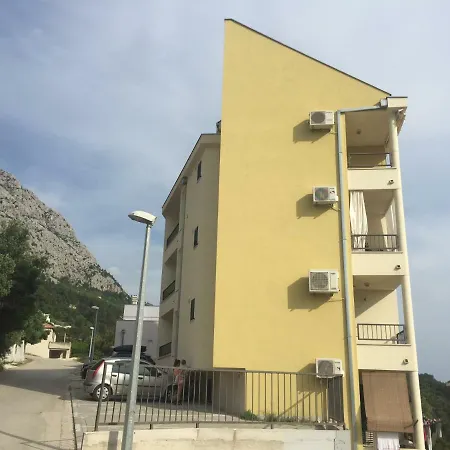 Apartment Andrea Makarska