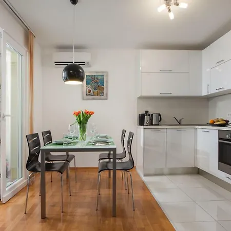 Andrea Apartament Makarska